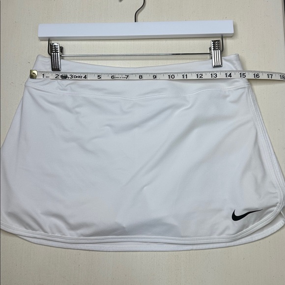 Nike White Dri Fit Tennis Pickleball Skort Size M - Picture 8 of 10